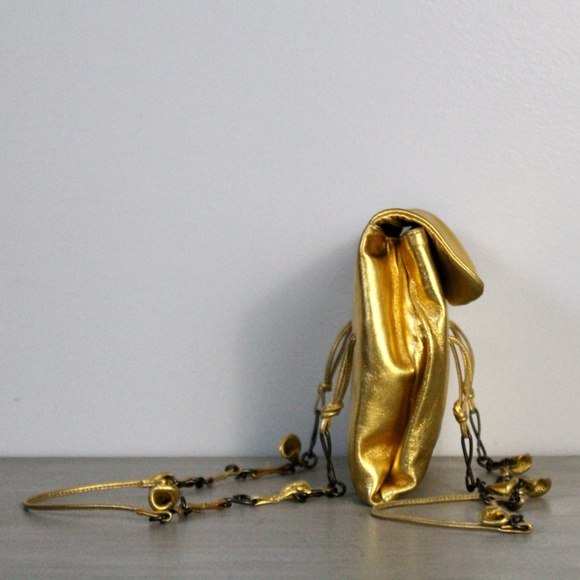 VINTAGE Late 1990s - 2000s Prada Lambskin Fold-over Chain Bag - Picture 3 of 10